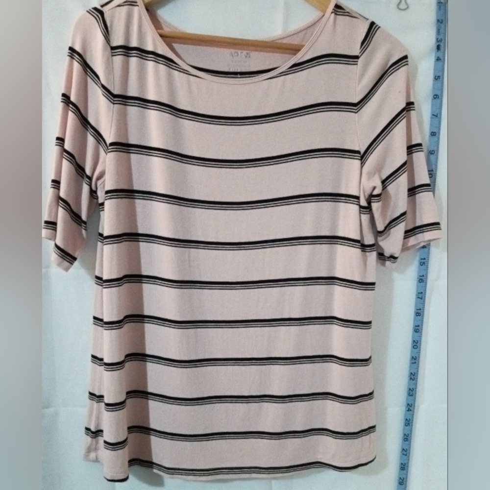 Apt. 9 Pink & Black Horizontal Striped Short Sleeve Top - Size Large